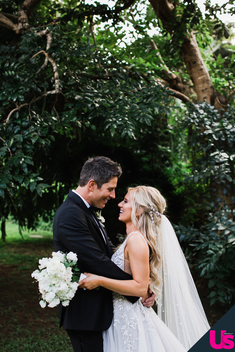 Bachelor Couple Arie Luyendyk Jr. and Lauren Burnham Are Married