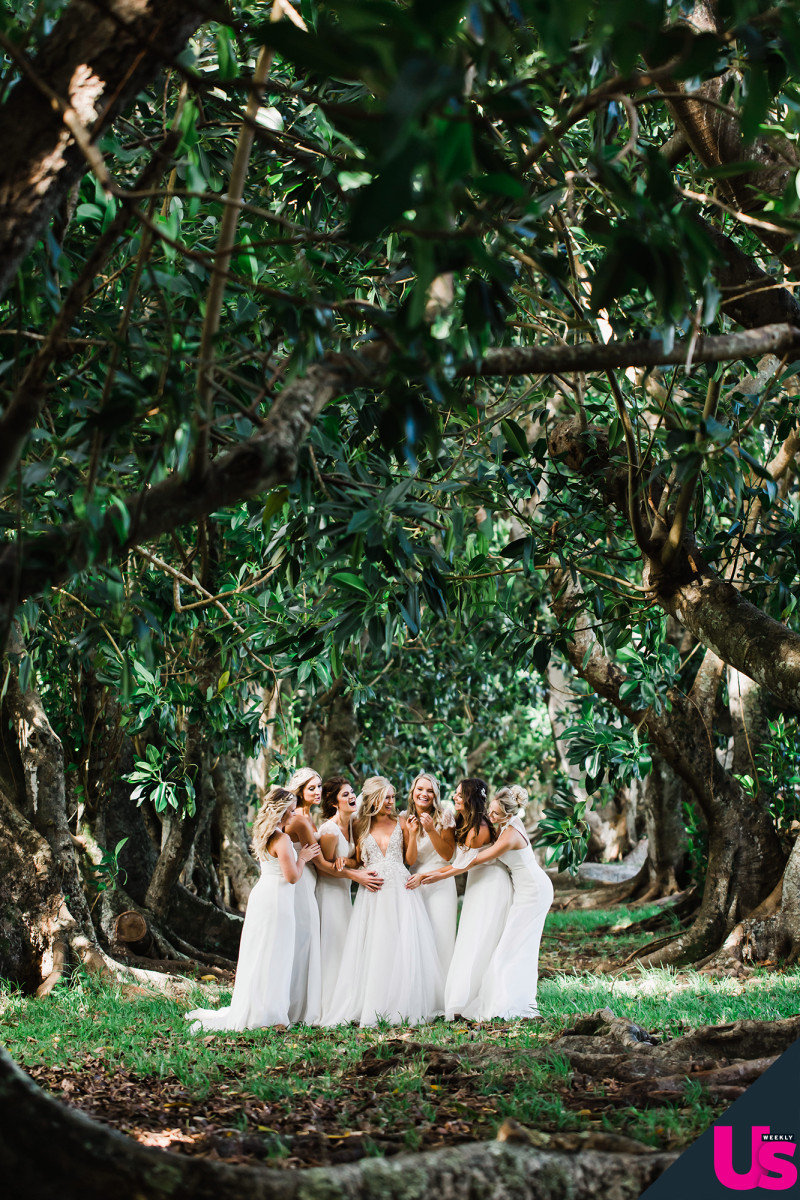 Arie and outlet lauren wedding dress