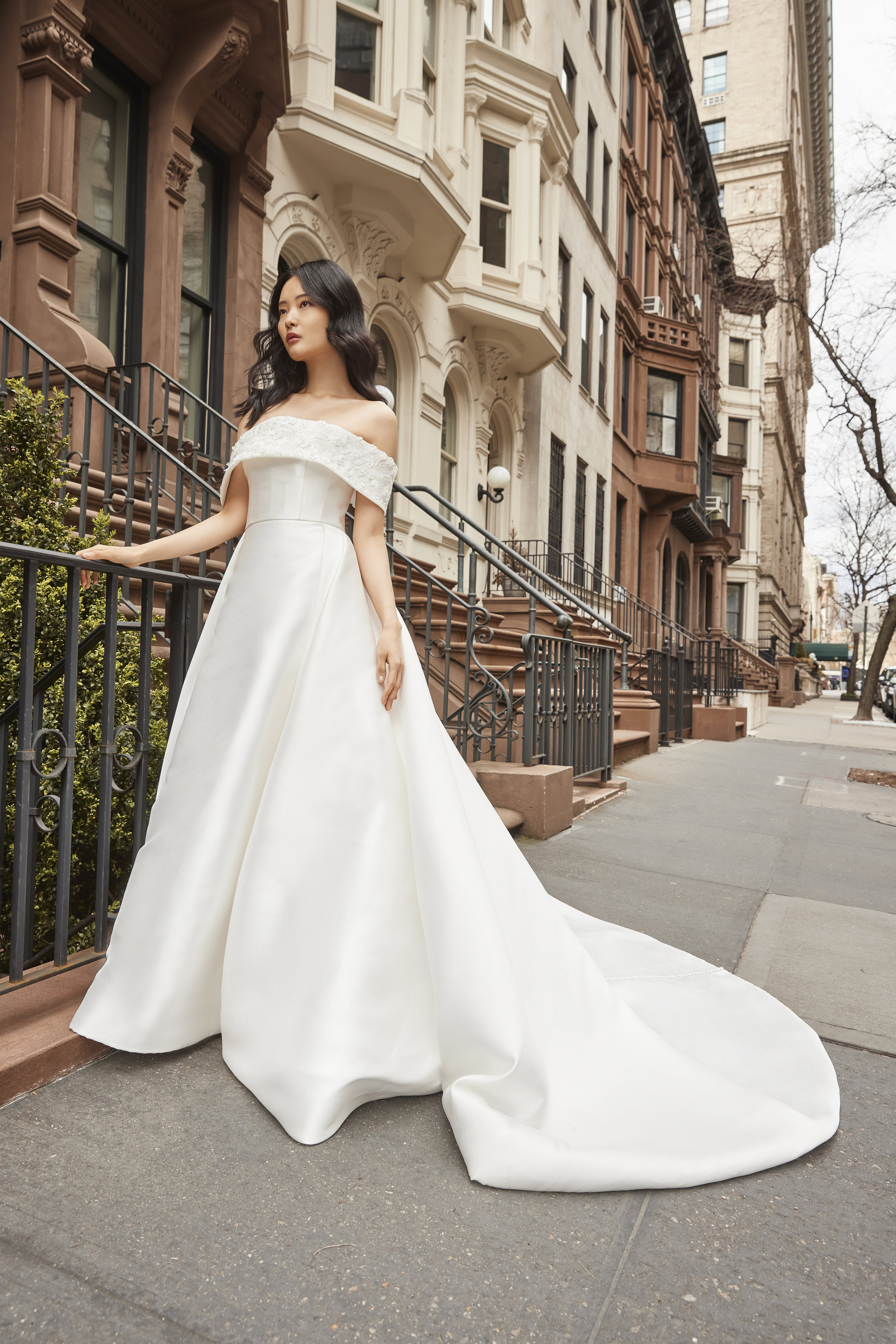 Wedding gowns clearance in naif