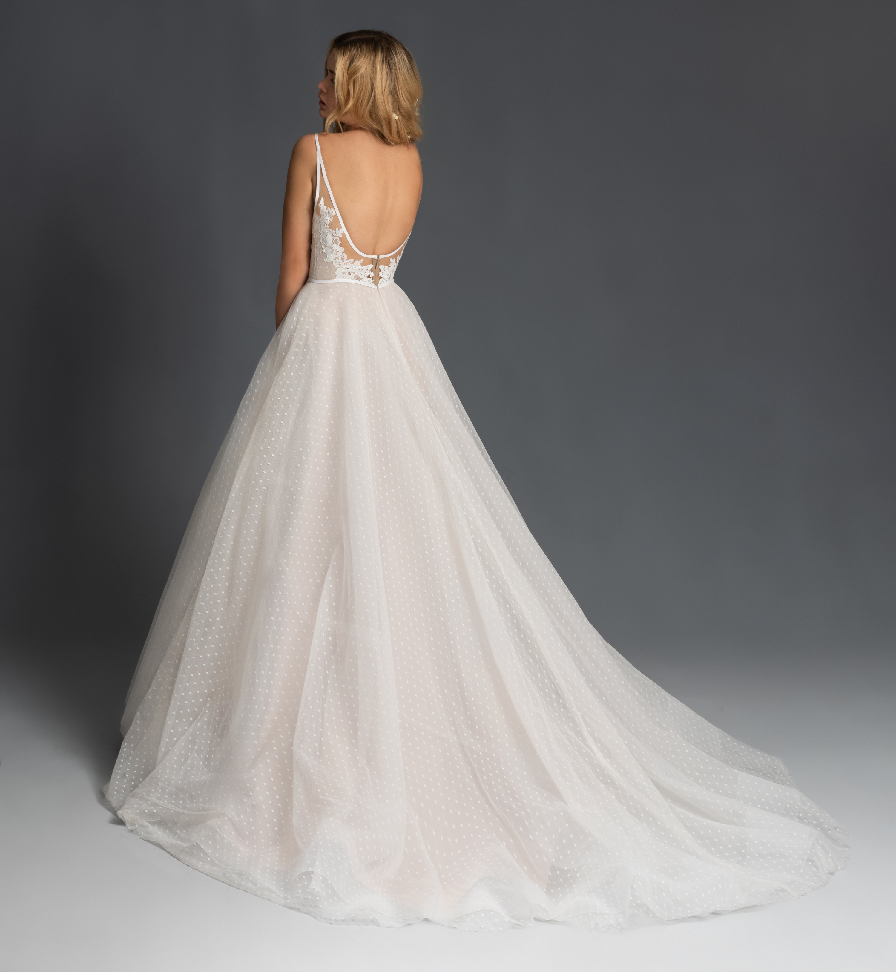 nikki gown hayley paige