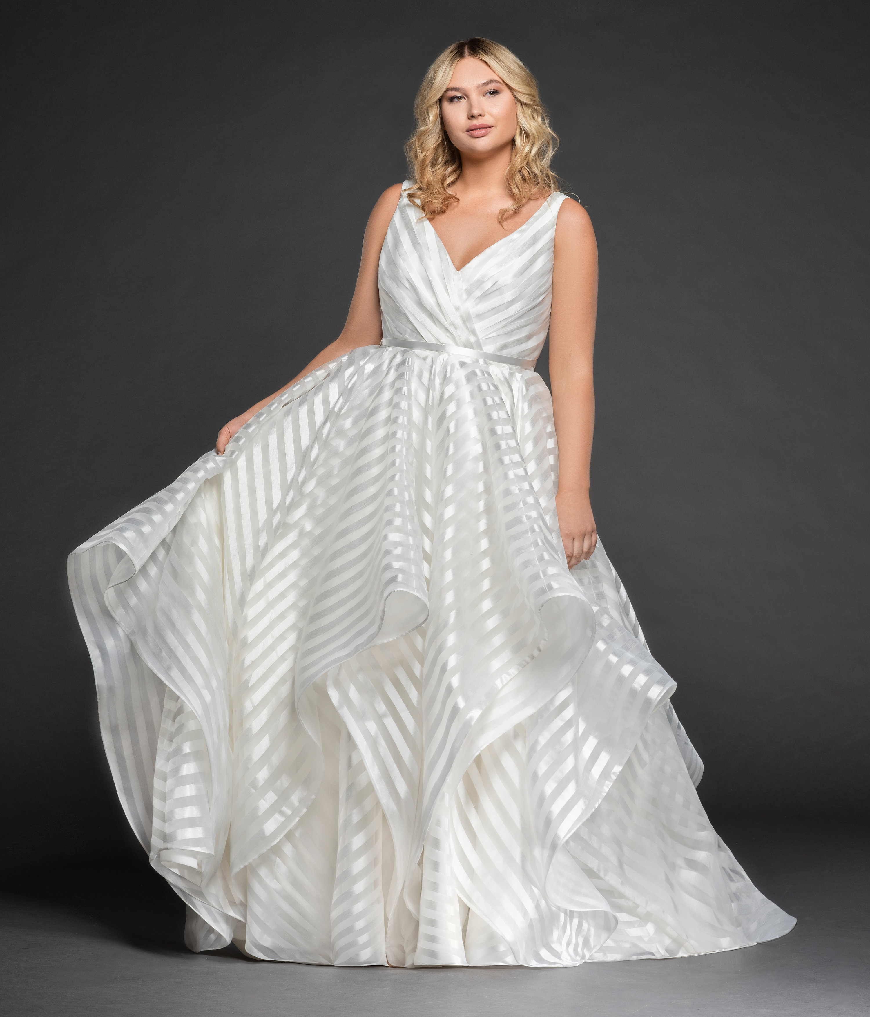 decklyn gown hayley paige price