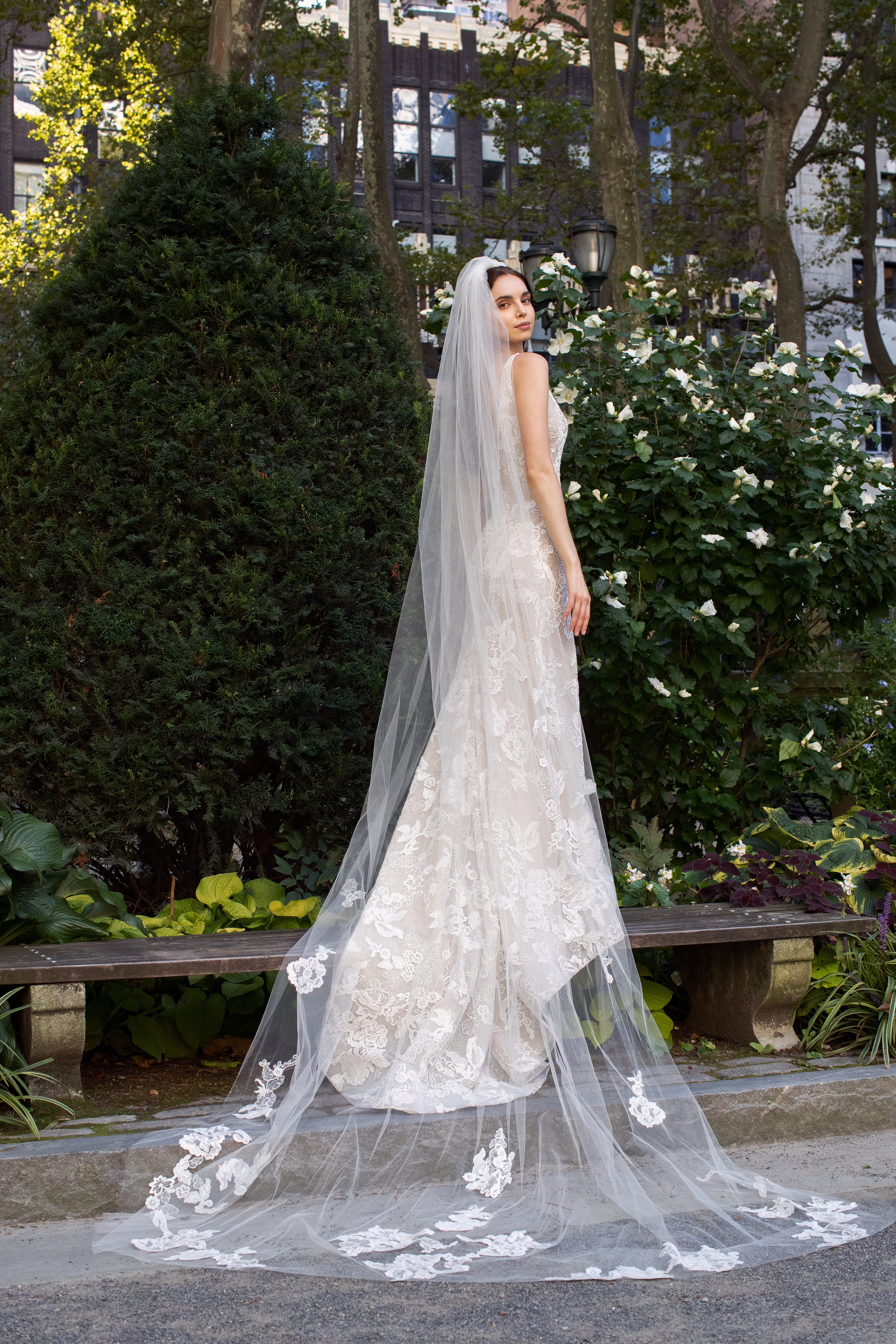White Lace Wedding Veil Cathedral Length Veil - VQ